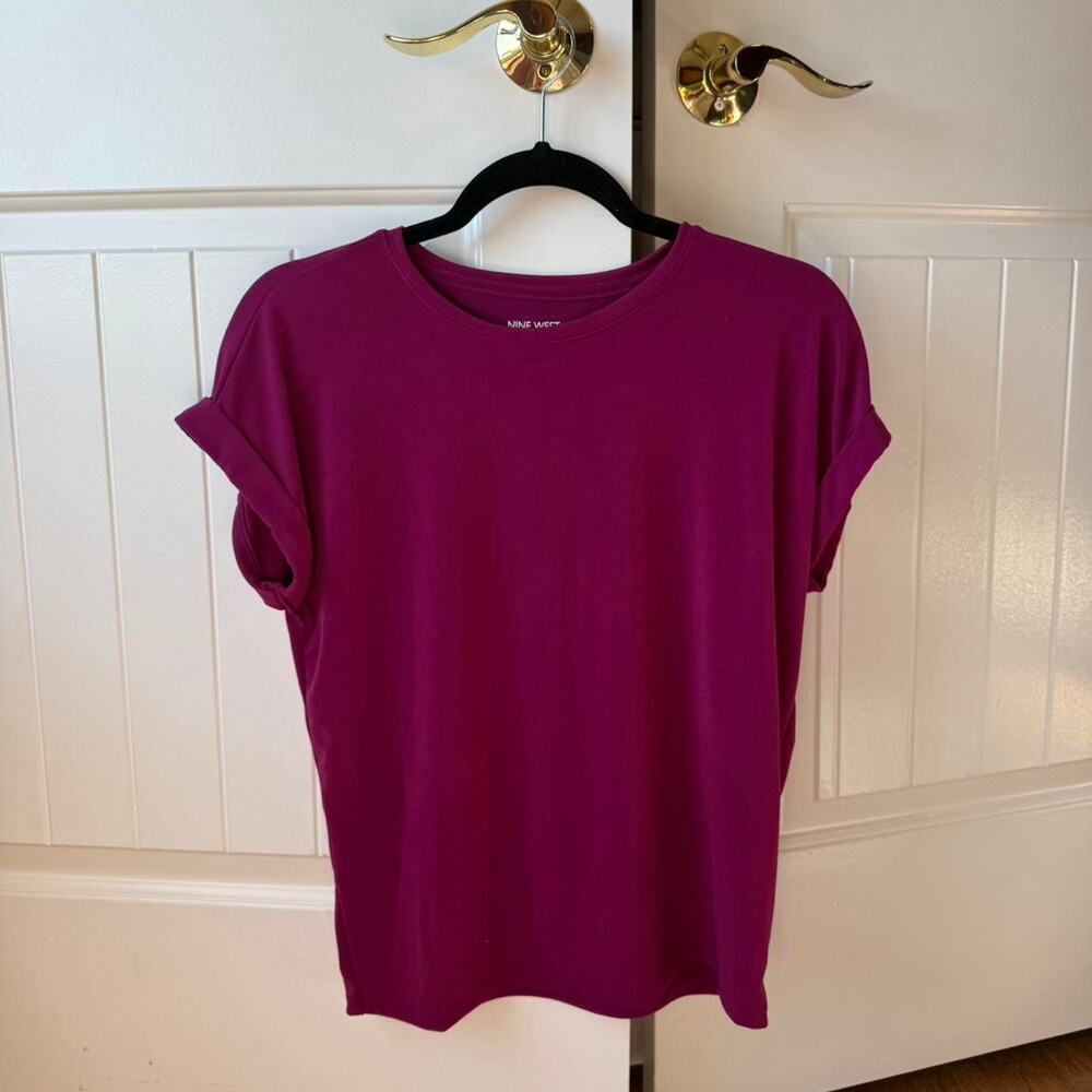 Nine west magenta purple top